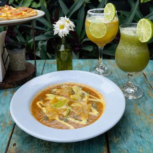 sopa de tomate mexicana